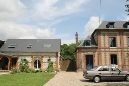 La Petite Maison Arc-En-Ciel La Feuillie  Exteriör bild